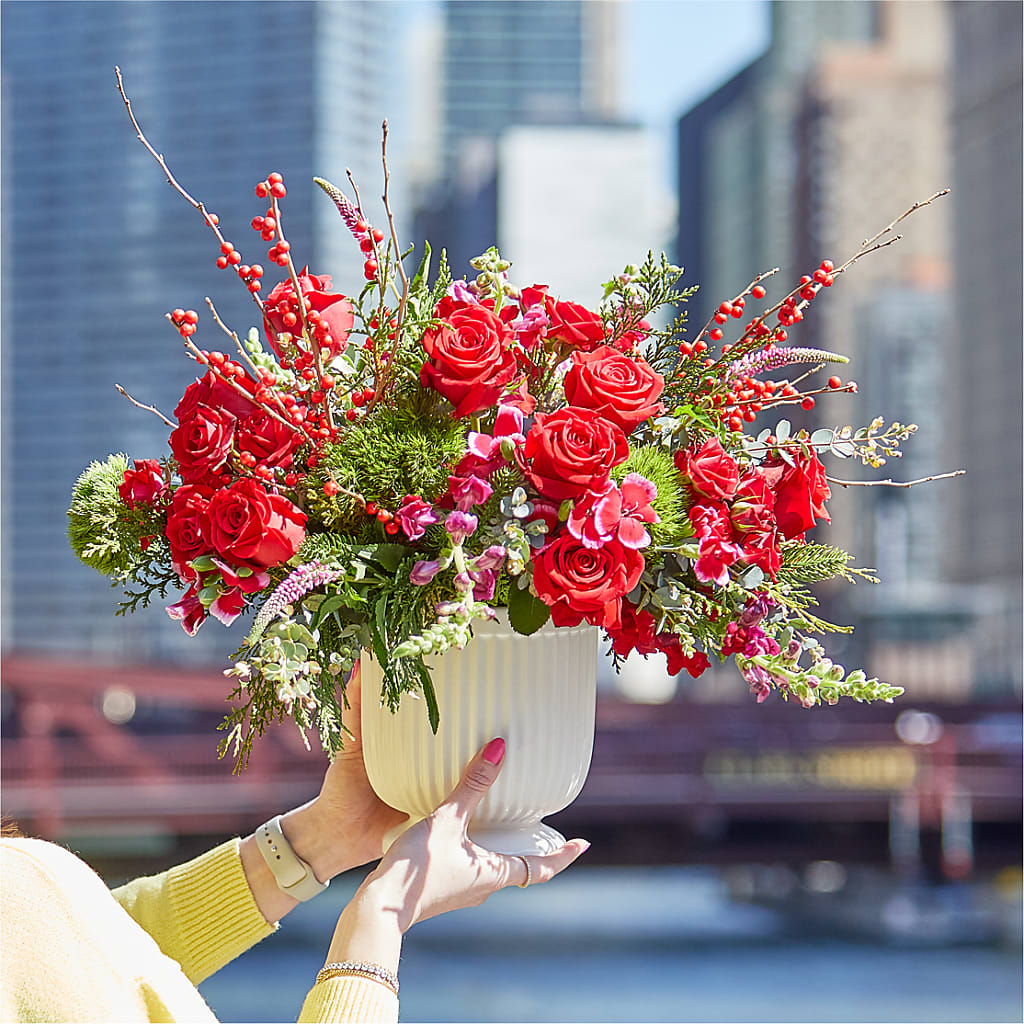 Big Red Bow Bouquet – Discountflowershop.com, Tontitown AR