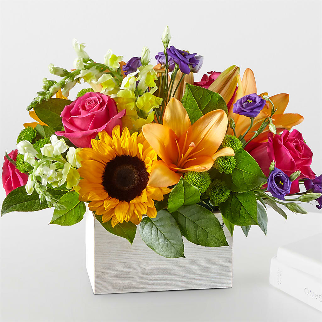 Best Day Box Bouquet – Discountflowershop.com, Tontitown AR