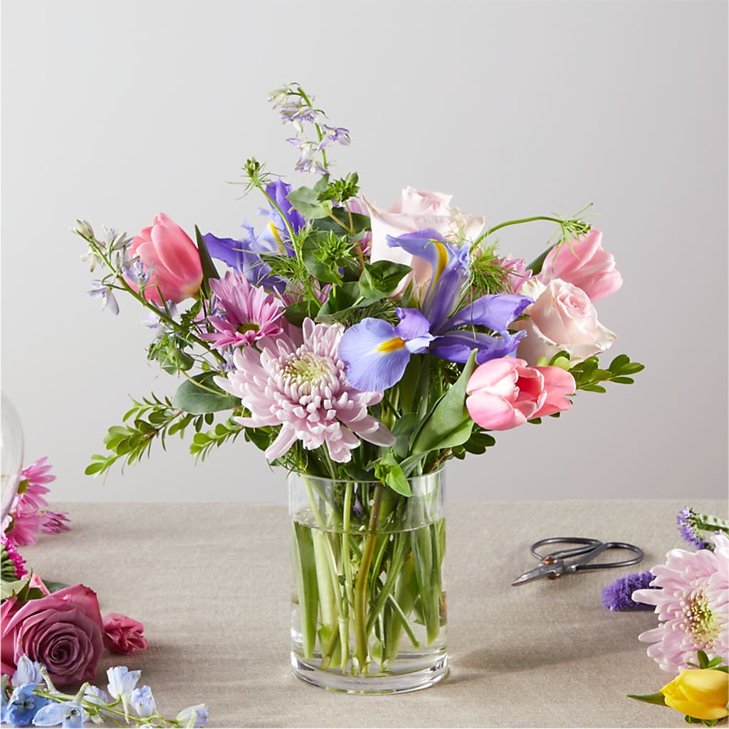 Pastel Tradition - A Florist Original – Discountflowershop.com, Tontitown AR