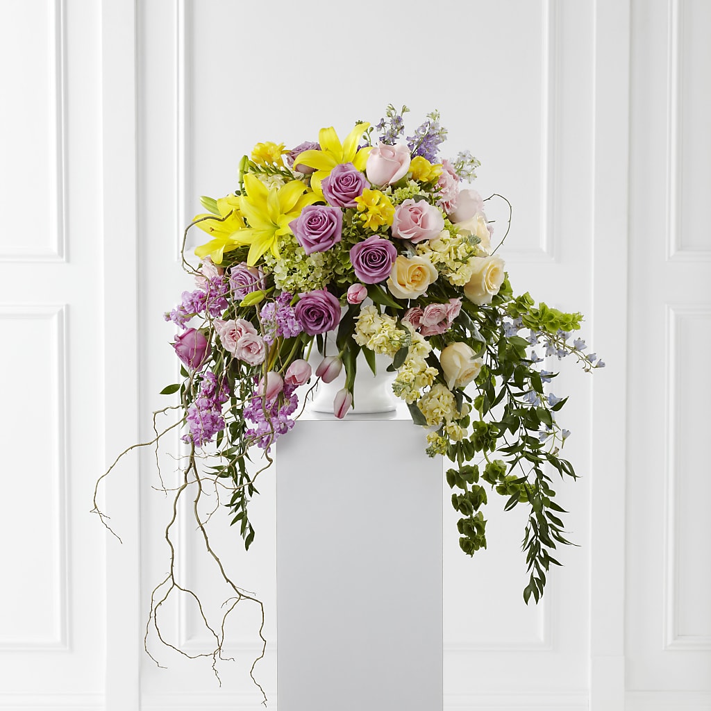 Display of Affection Arrangement – Discountflowershop.com, Tontitown AR