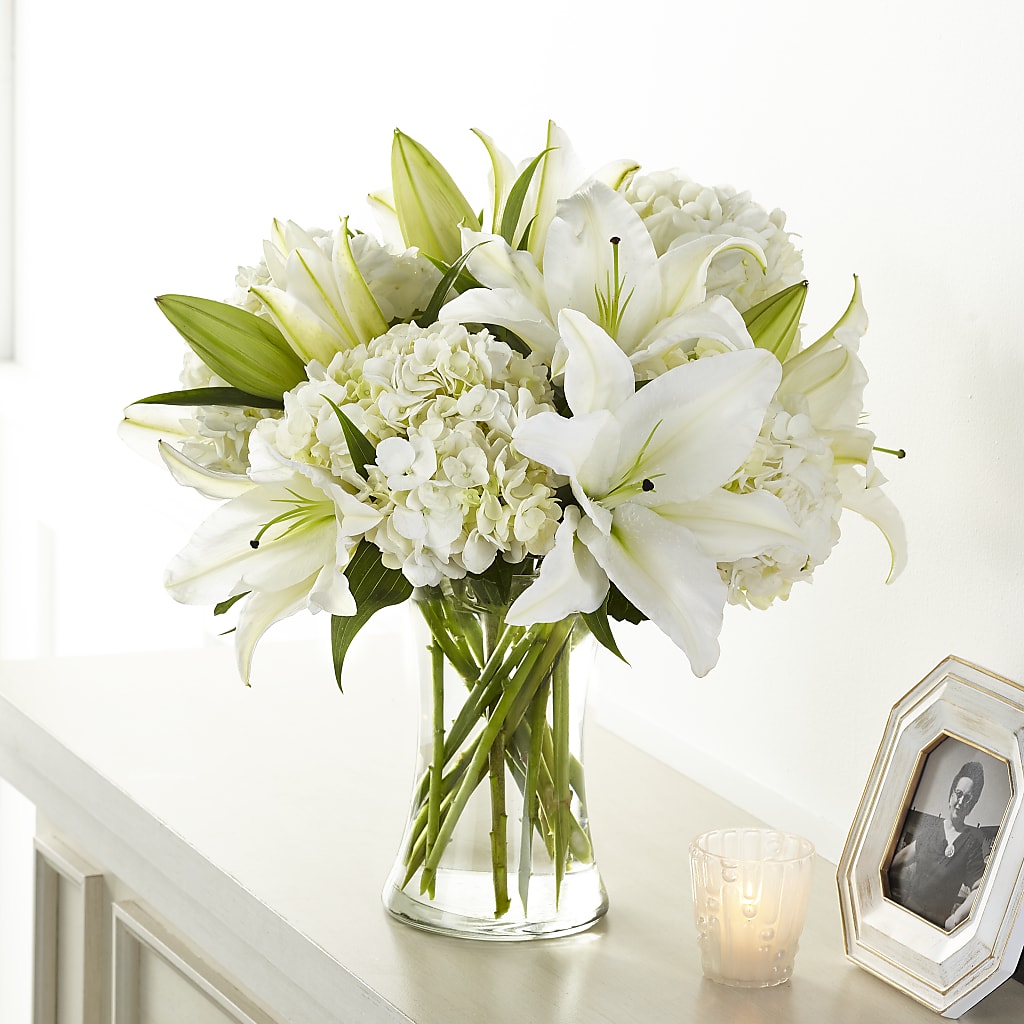 Compassionate Lily Bouquet – Discountflowershop.com, Tontitown AR