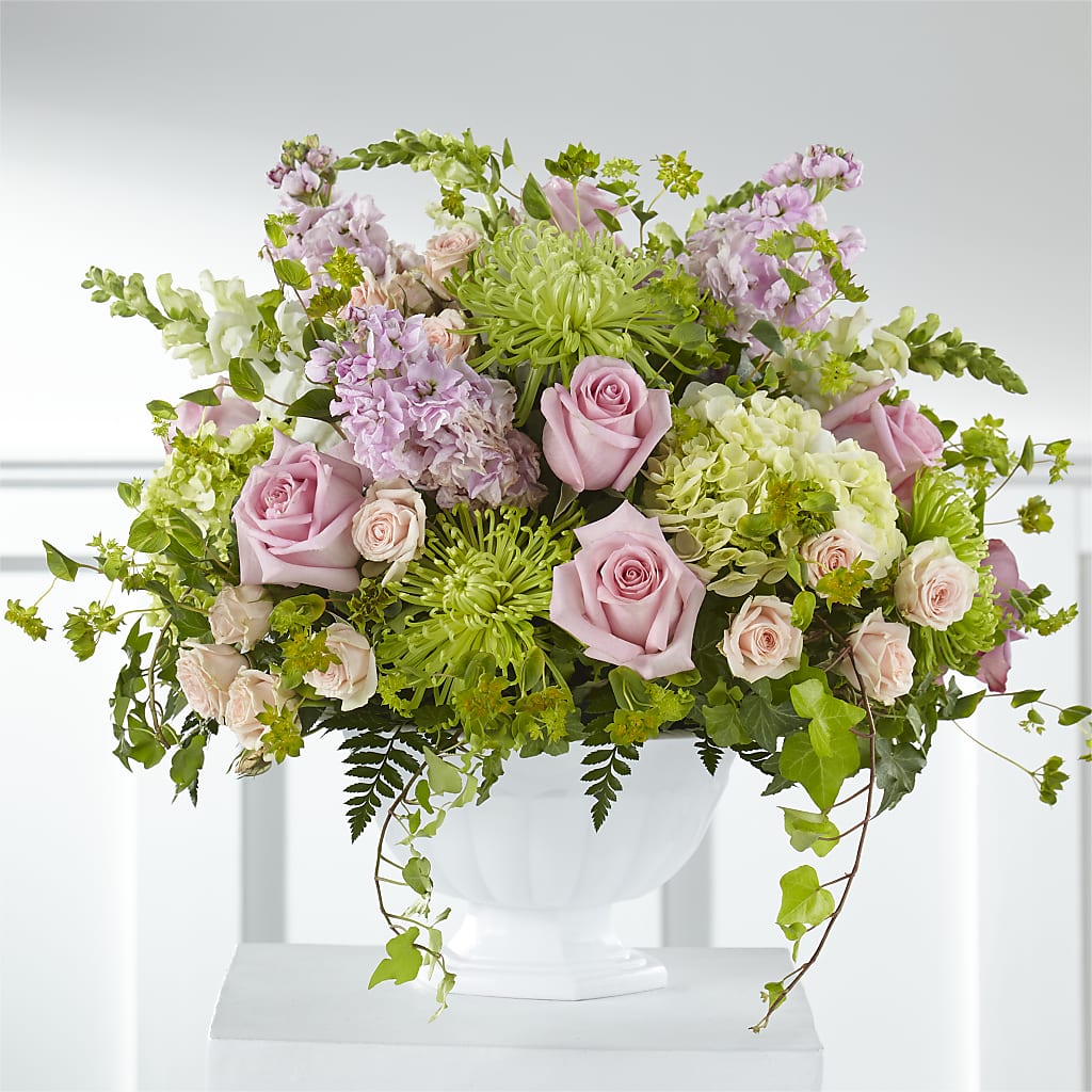 Radiant Embrace Arrangement – Discountflowershop.com, Tontitown AR