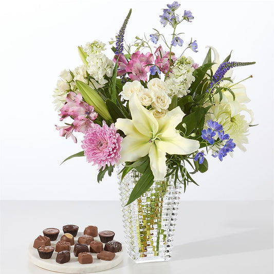 Winter Celebration Bouquet –  Discountflowershop.com, Tontitown AR