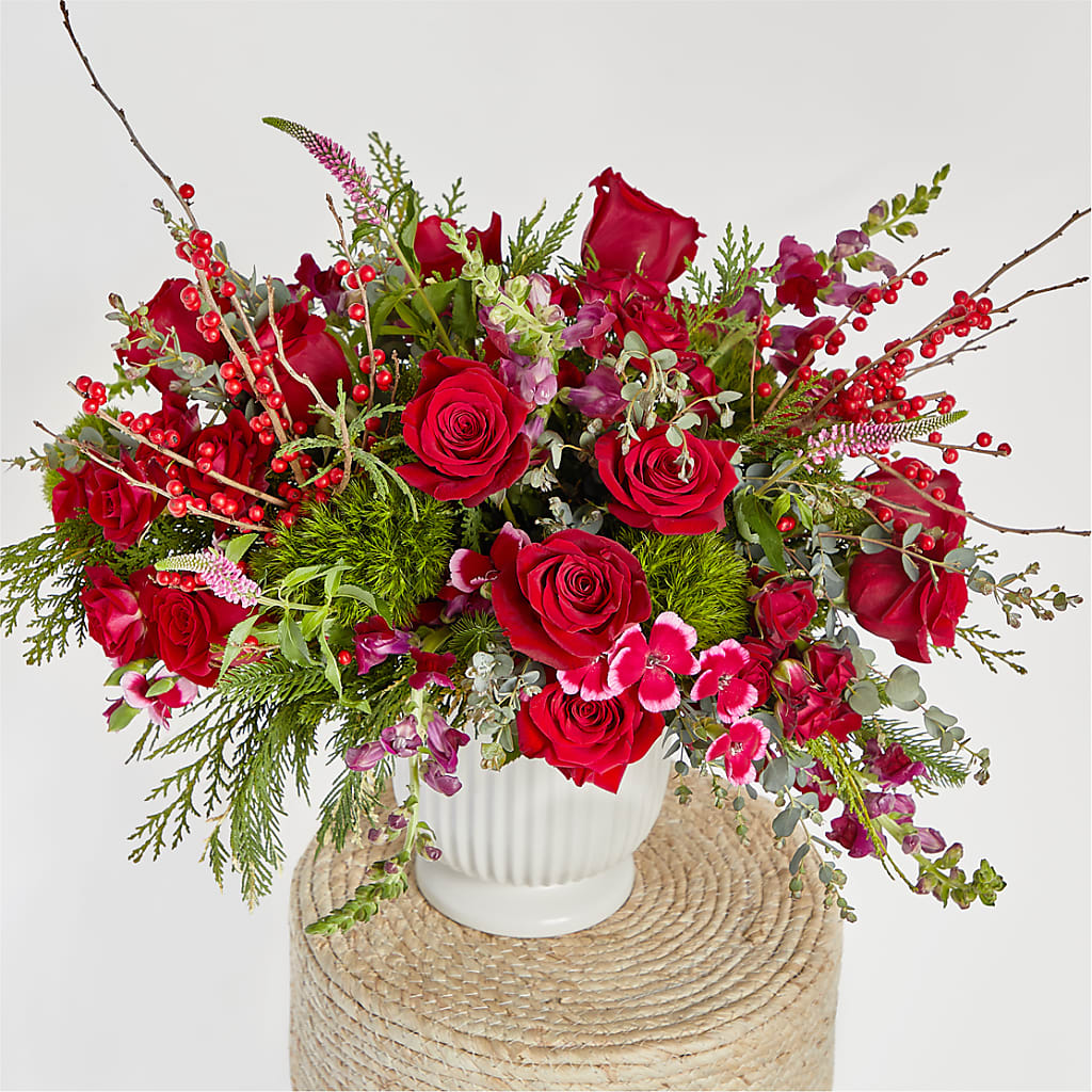 Big Red Bow Bouquet –  Discountflowershop.com, Tontitown AR