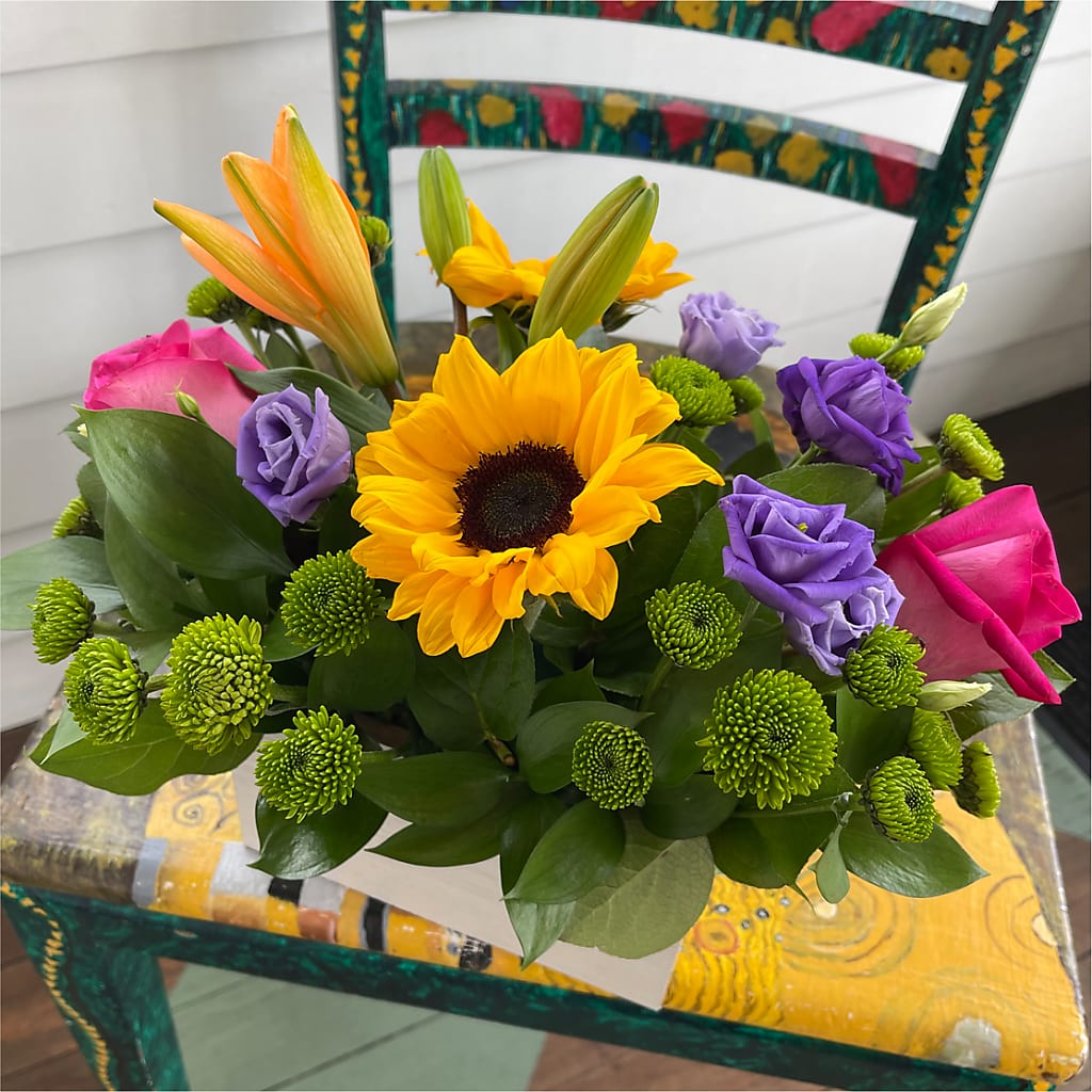 Best Day Box Bouquet –  Discountflowershop.com, Tontitown AR