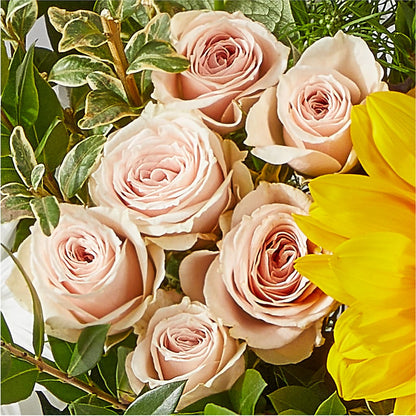 The Good Life Bouquet –  Discountflowershop.com, Tontitown AR