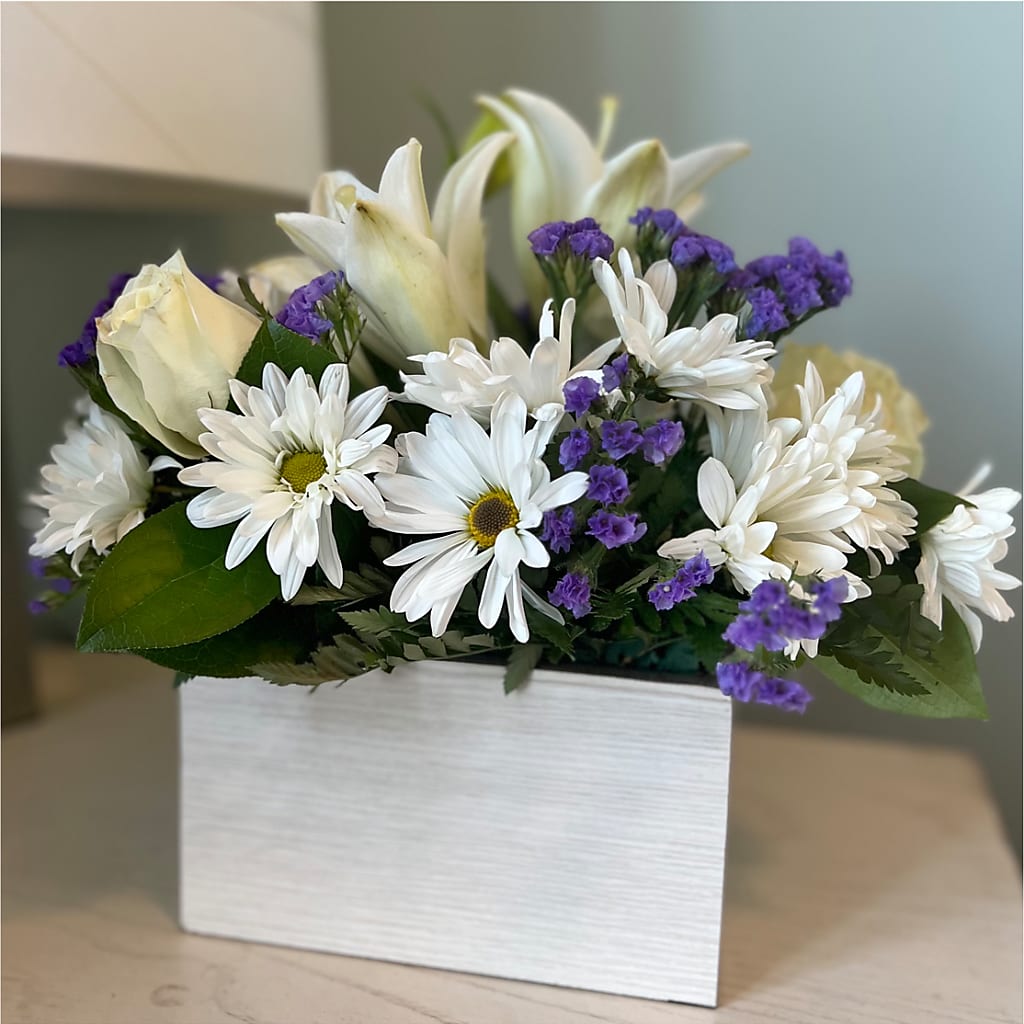Beyond Blue Box Bouquet –  Discountflowershop.com, Tontitown AR
