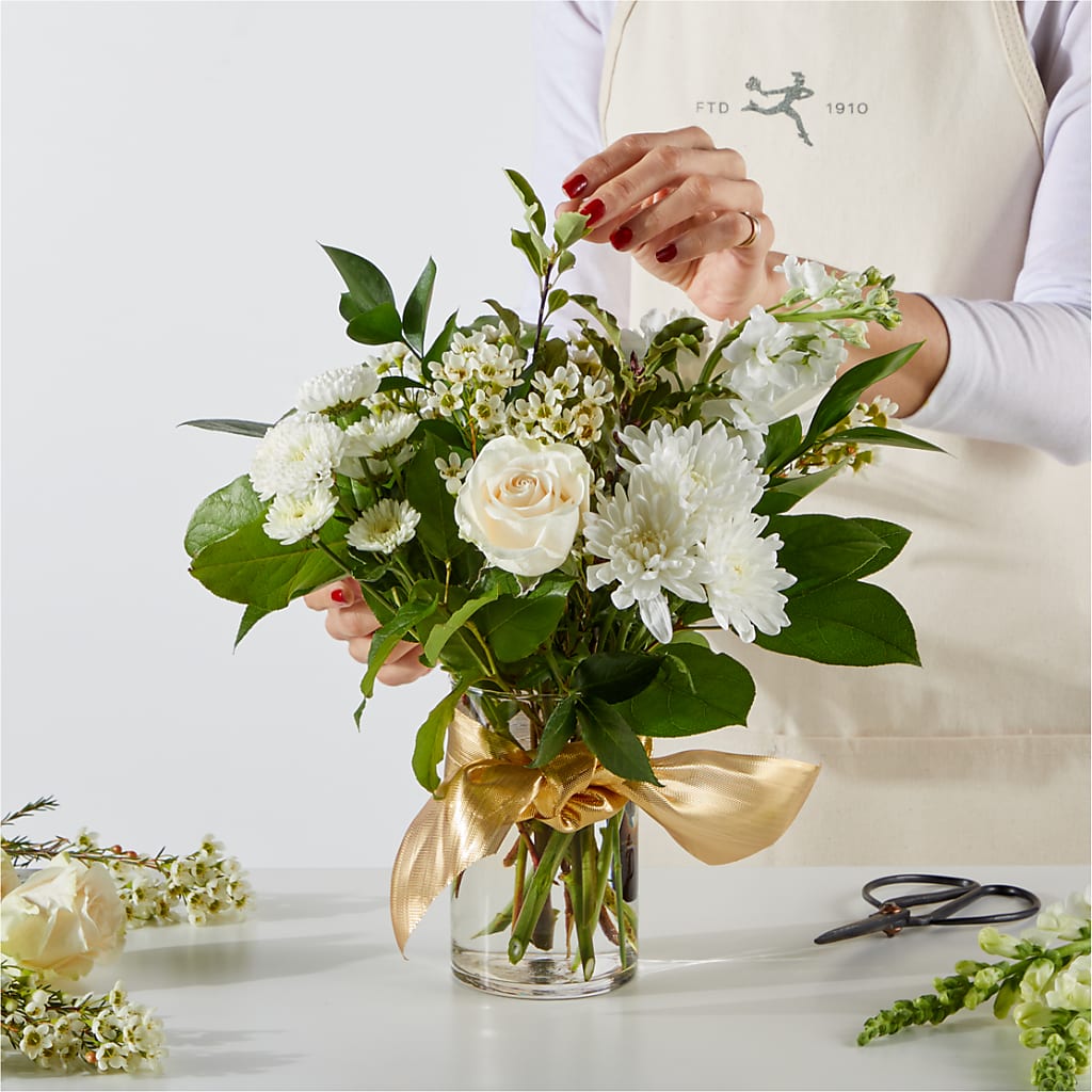 New Beginnings – A Florist Original –  Discountflowershop.com, Tontitown AR