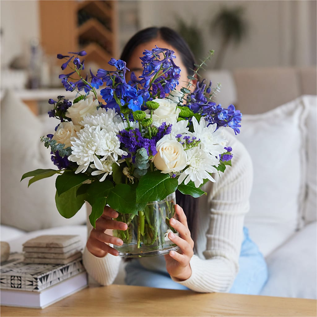Cerulean Waves Bouquet –  Discountflowershop.com, Tontitown AR