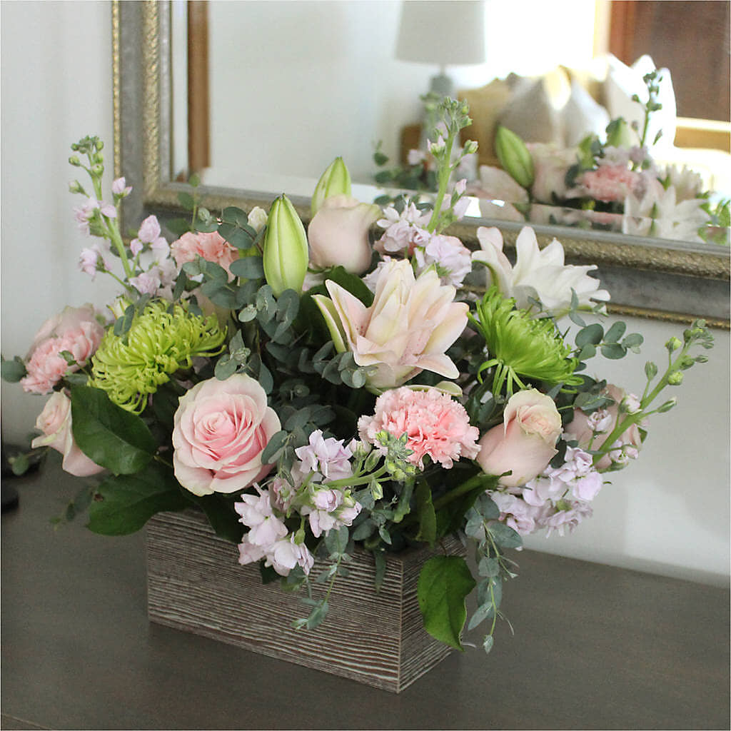 Beautiful Spirit Basket –  Discountflowershop.com, Tontitown AR