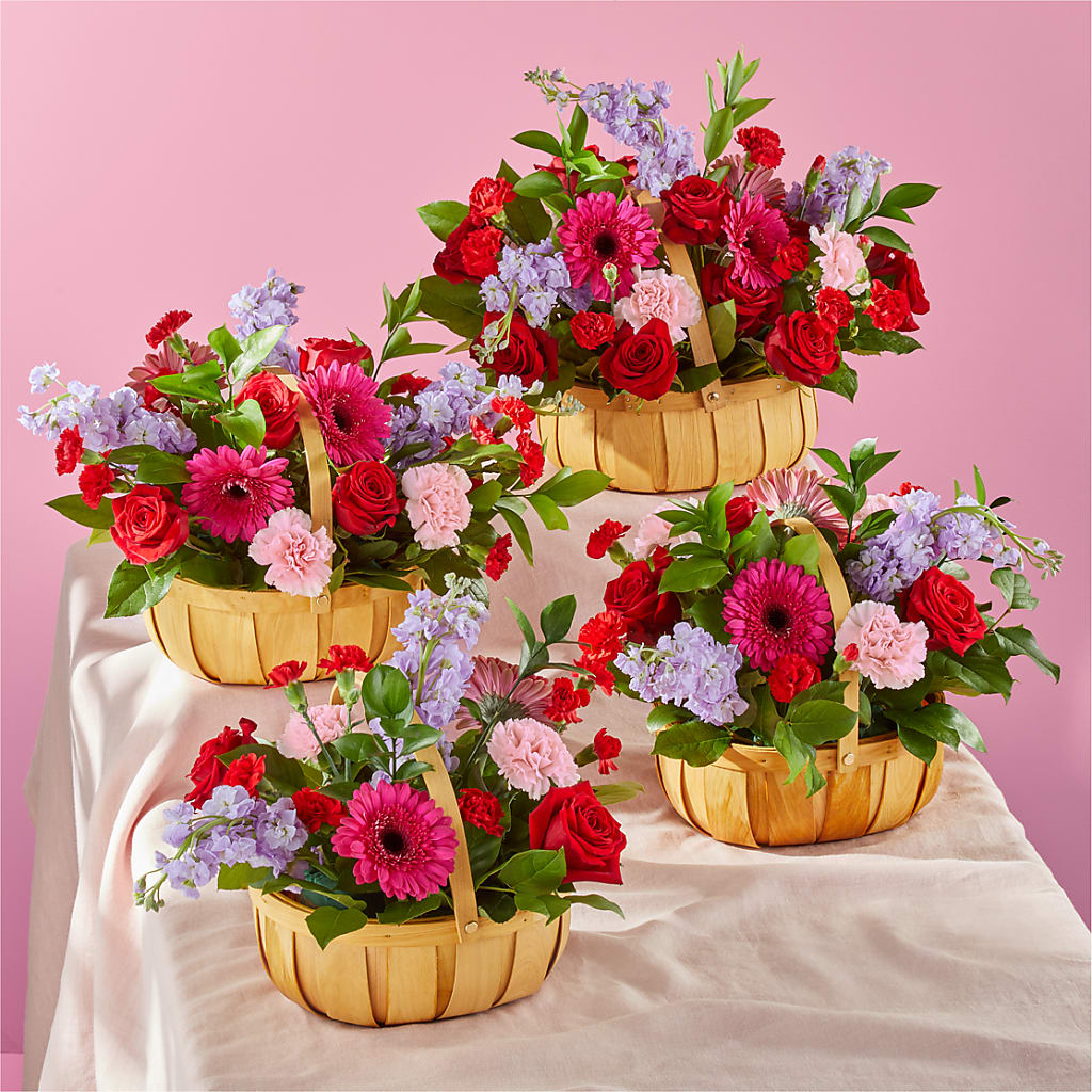 Pink Picnic Basket –  Discountflowershop.com, Tontitown AR