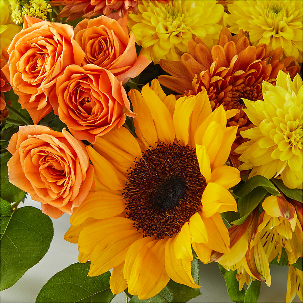 Autumn Harmony Centerpiece –  Discountflowershop.com, Tontitown AR