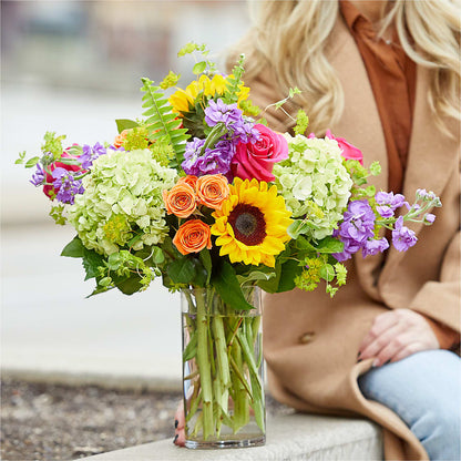 Vibrant Greetings Bouquet –  Discountflowershop.com, Tontitown AR