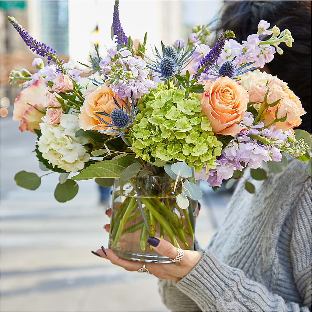 Porch Swing Bouquet –  Discountflowershop.com, Tontitown AR