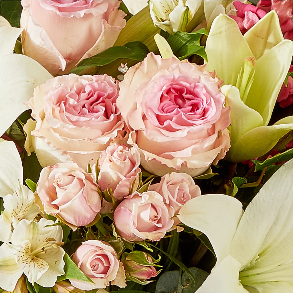 Ballet Slippers Bouquet –  Discountflowershop.com, Tontitown AR